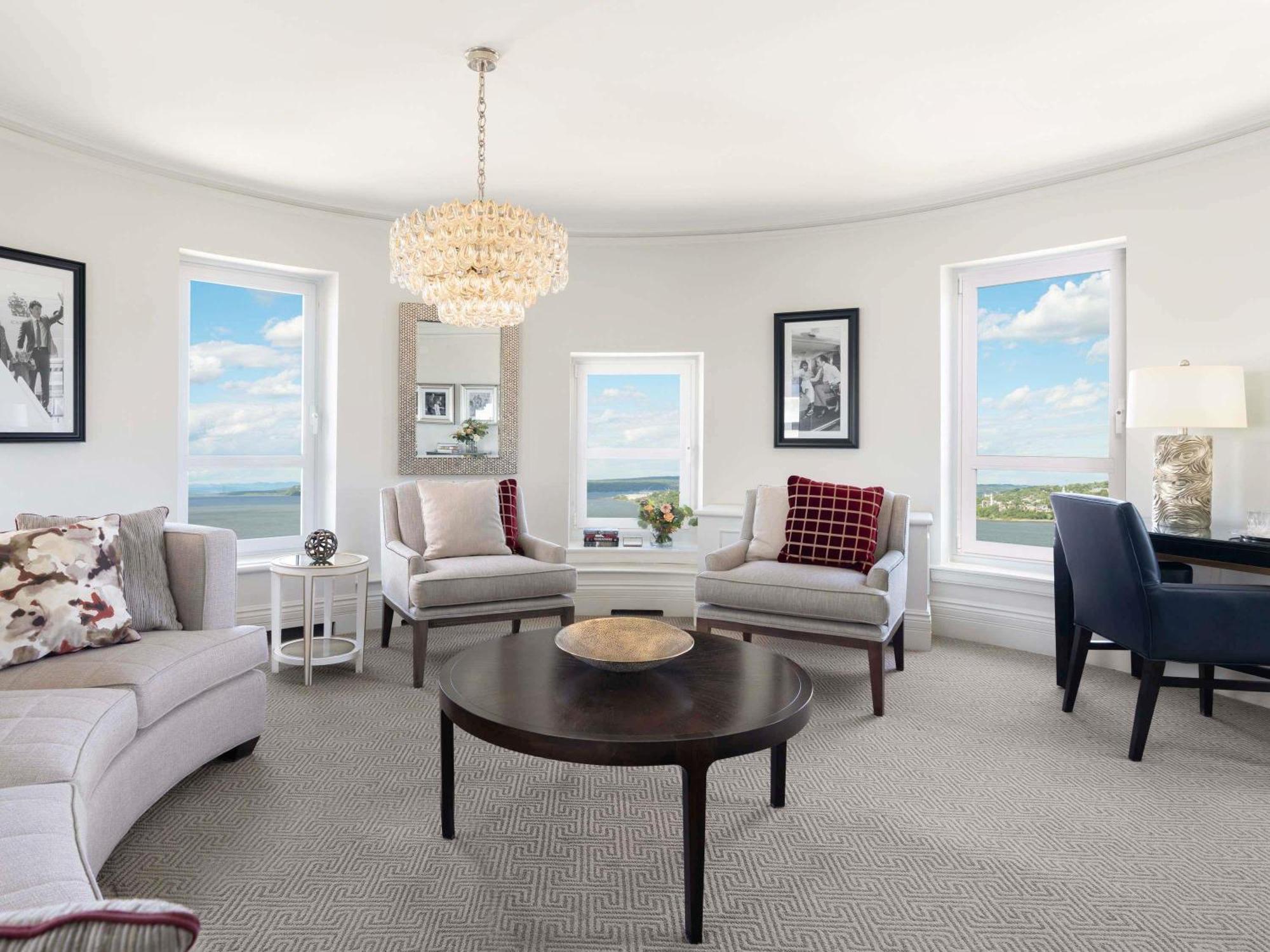 Suite Trudeau Trudeau Two Bedroom Suite with River View