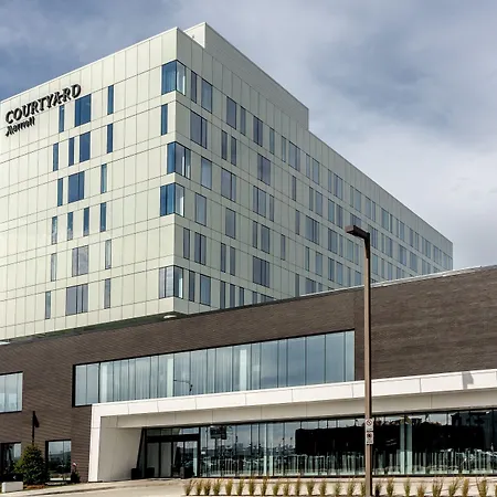 Courtyard By Marriott Quebec City-2